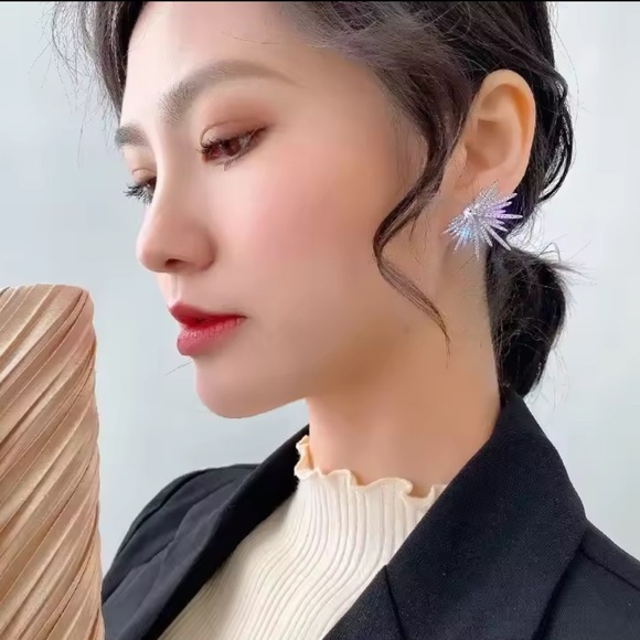 Anthropologie Silver and Gold Starburst Earrings - Picture 5 of 6